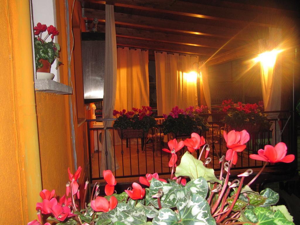 프라스치네토 Montagne Rocciose B&B 외부 사진