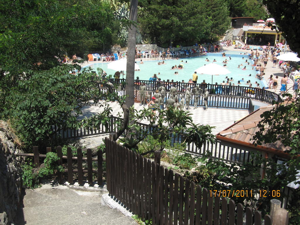 프라스치네토 Montagne Rocciose B&B 외부 사진