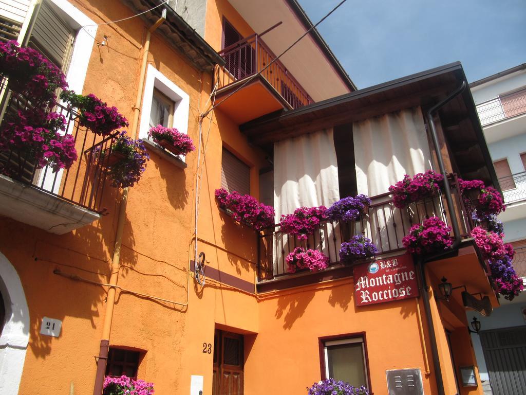 프라스치네토 Montagne Rocciose B&B 외부 사진